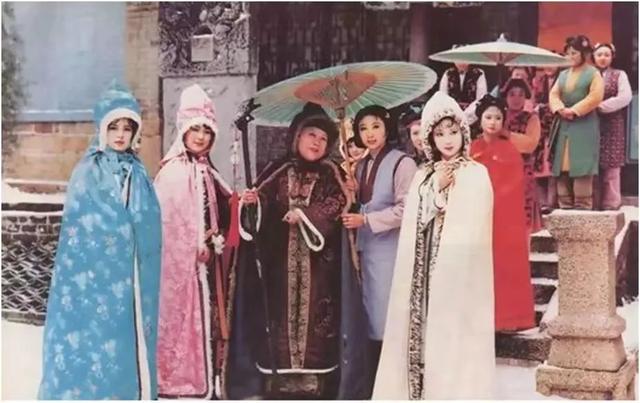 612dcc26817f0.jpg 42166d224f4a20a418de7716d8108e24700ed0e3.jpg